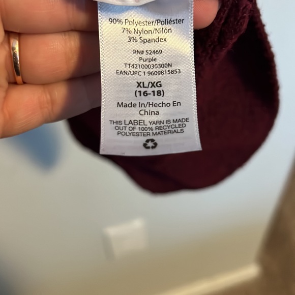 Turtle neck type sweater. Wore a few times not more than 5. Very thick and warm. - Picture 5 of 5